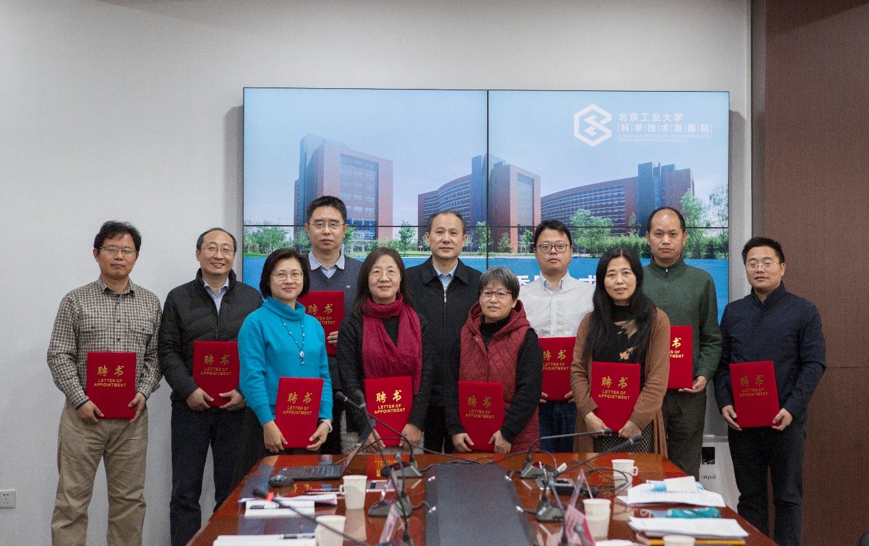 1607497852085033695.jpg 1607497852085033695.jpg